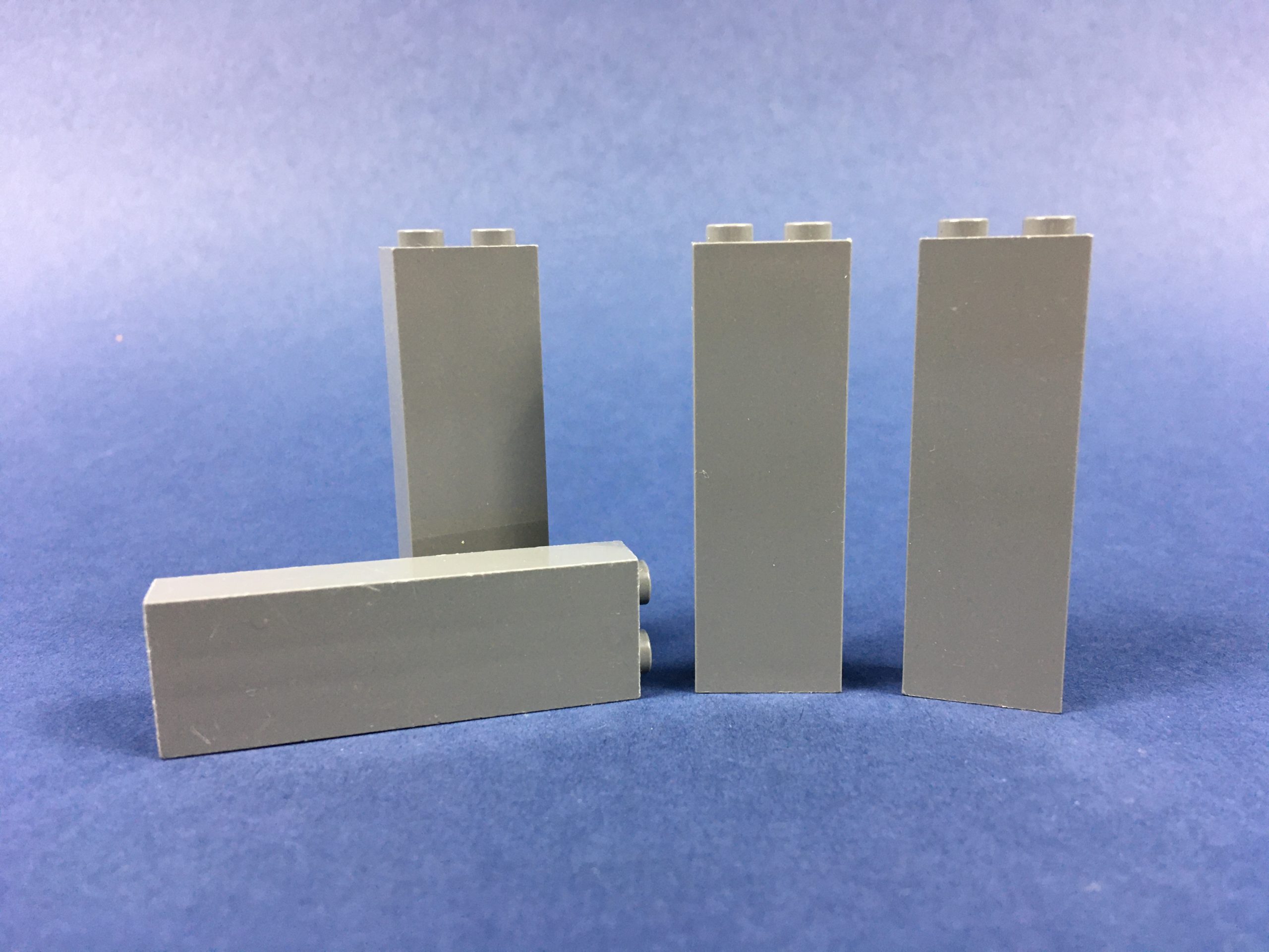 Lego  2454 2x Säulen Pfeiler Stütze 1x2x5 verschiedene Farben guter Zustand 